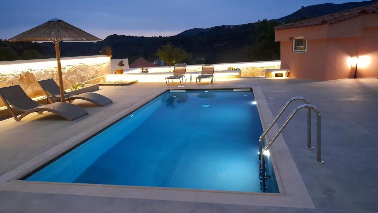 Georgioupoli Studio 2 With A Pool And Lake Views Exterior foto